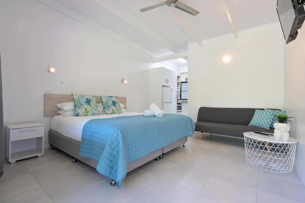 Amaroo On Mandalay, Magnetic Island Hotel Nelly Bay Exterior photo